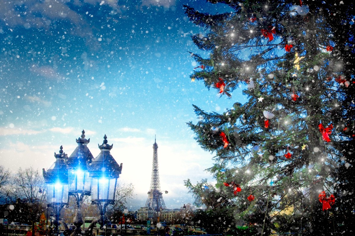 Paris Christmas Lights Tours